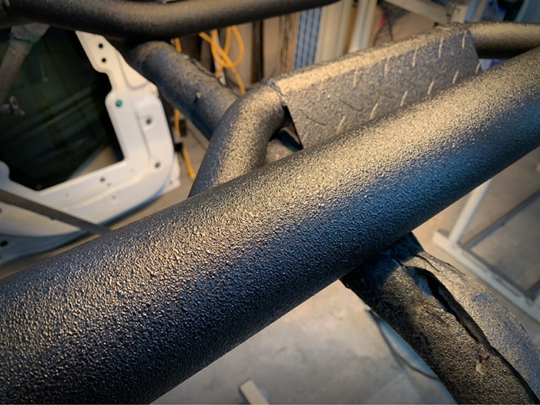 ラプタ―ライナー塗装:福島県郡山市ボディーテックオルティス